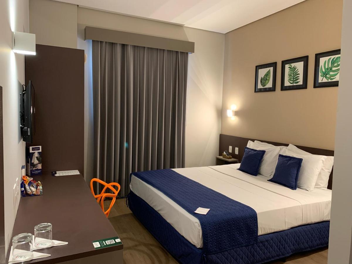 Summit Suites Hotel Pindamonhangaba Buitenkant foto