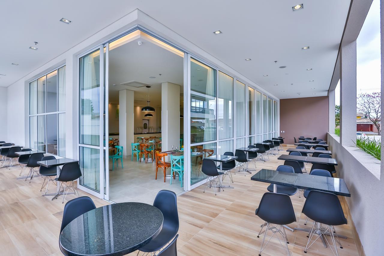 Summit Suites Hotel Pindamonhangaba Buitenkant foto
