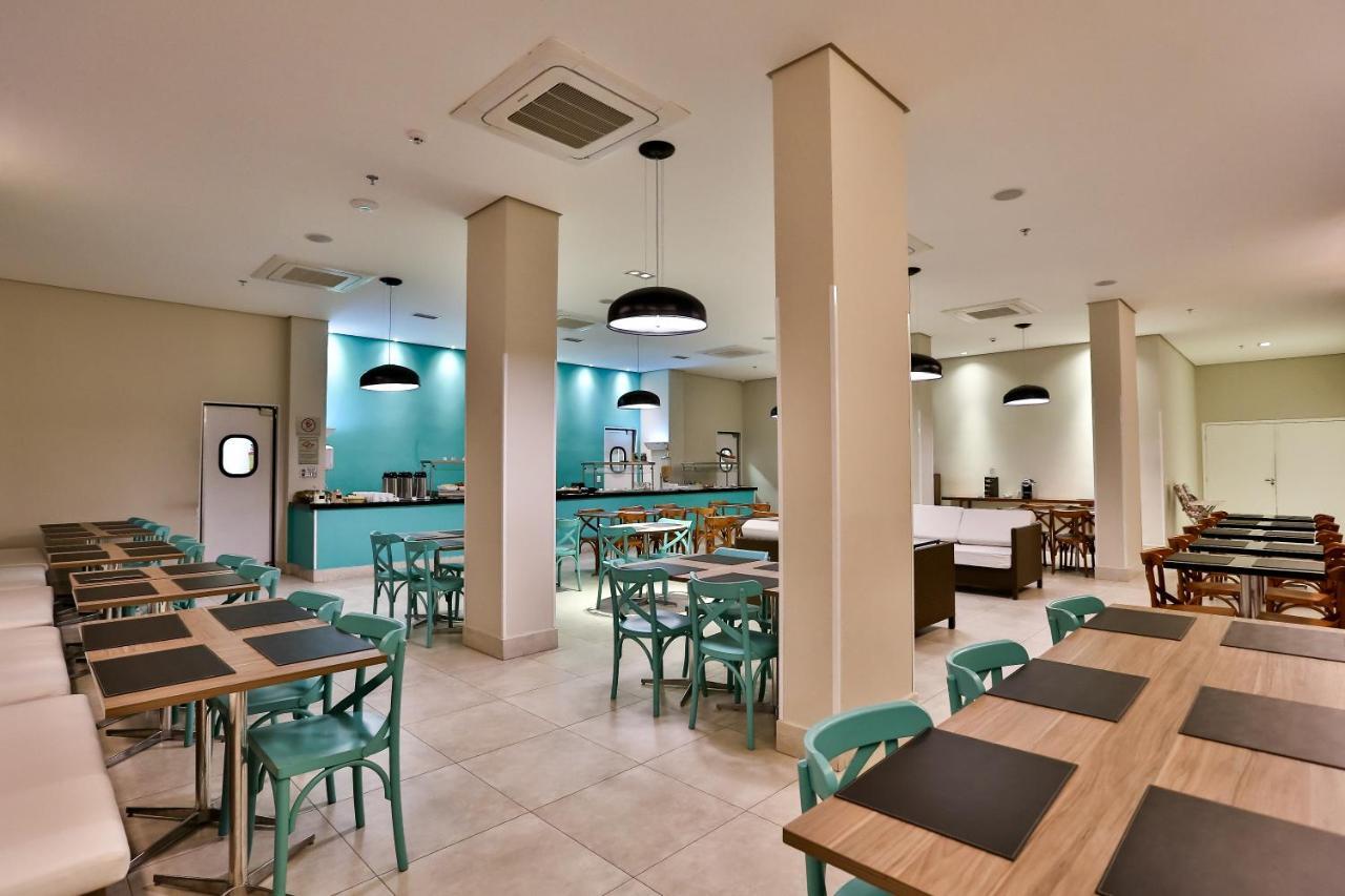 Summit Suites Hotel Pindamonhangaba Buitenkant foto